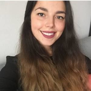 Meet your Posher, Alyssa